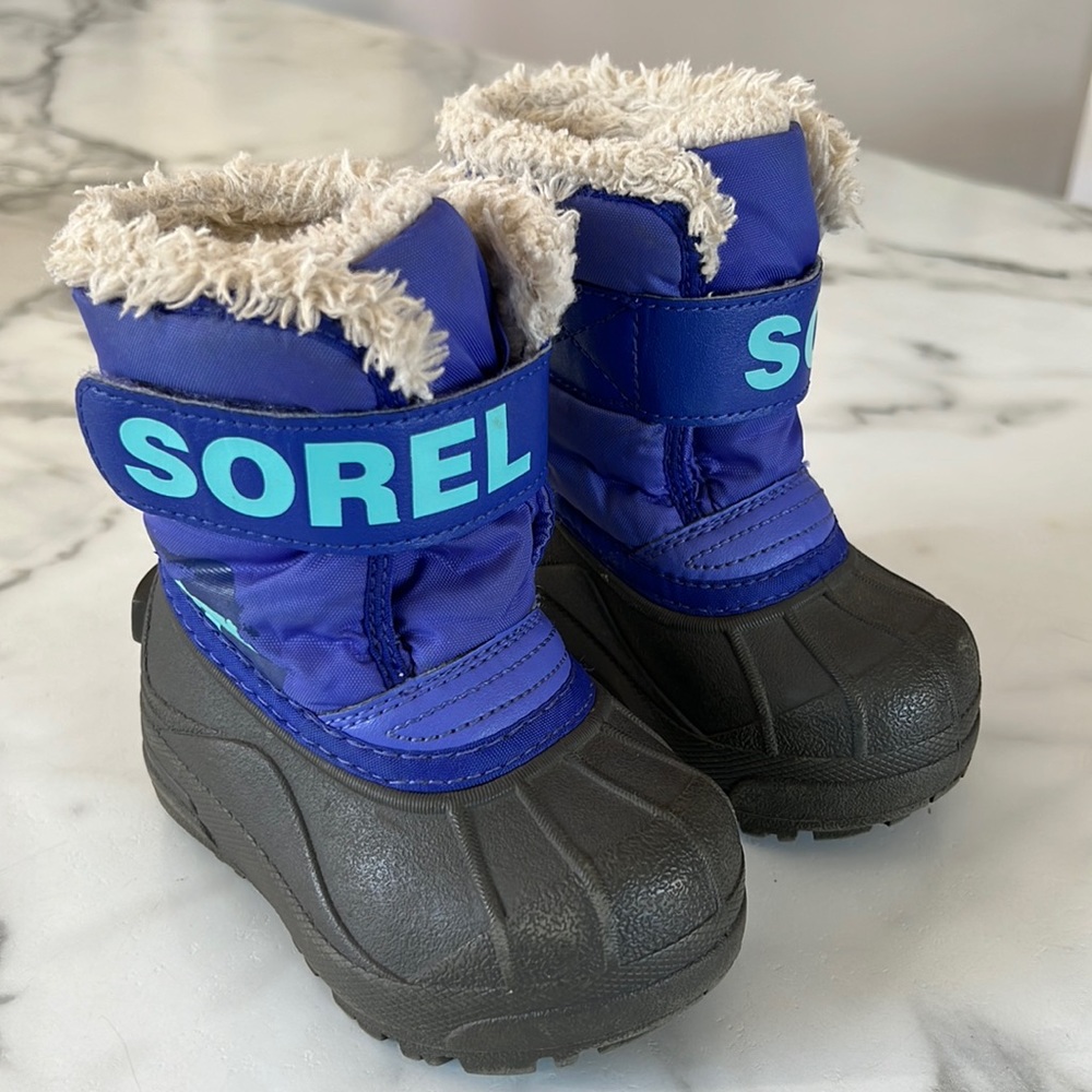 Sorel Kids Blue and Black Winter Snow Boots